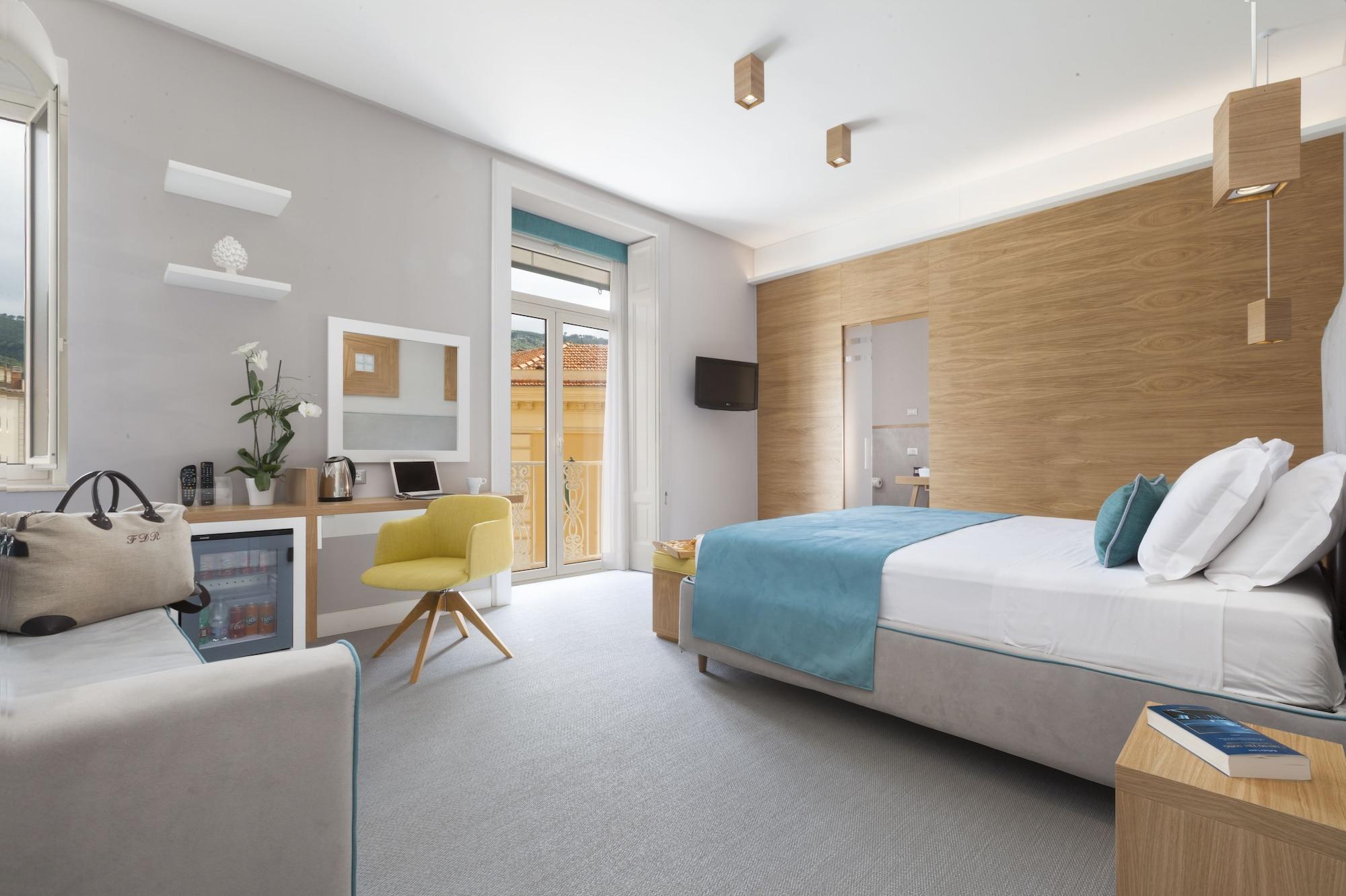 La Piazzetta Guest House ซอร์เรนโต ภายนอก รูปภาพ