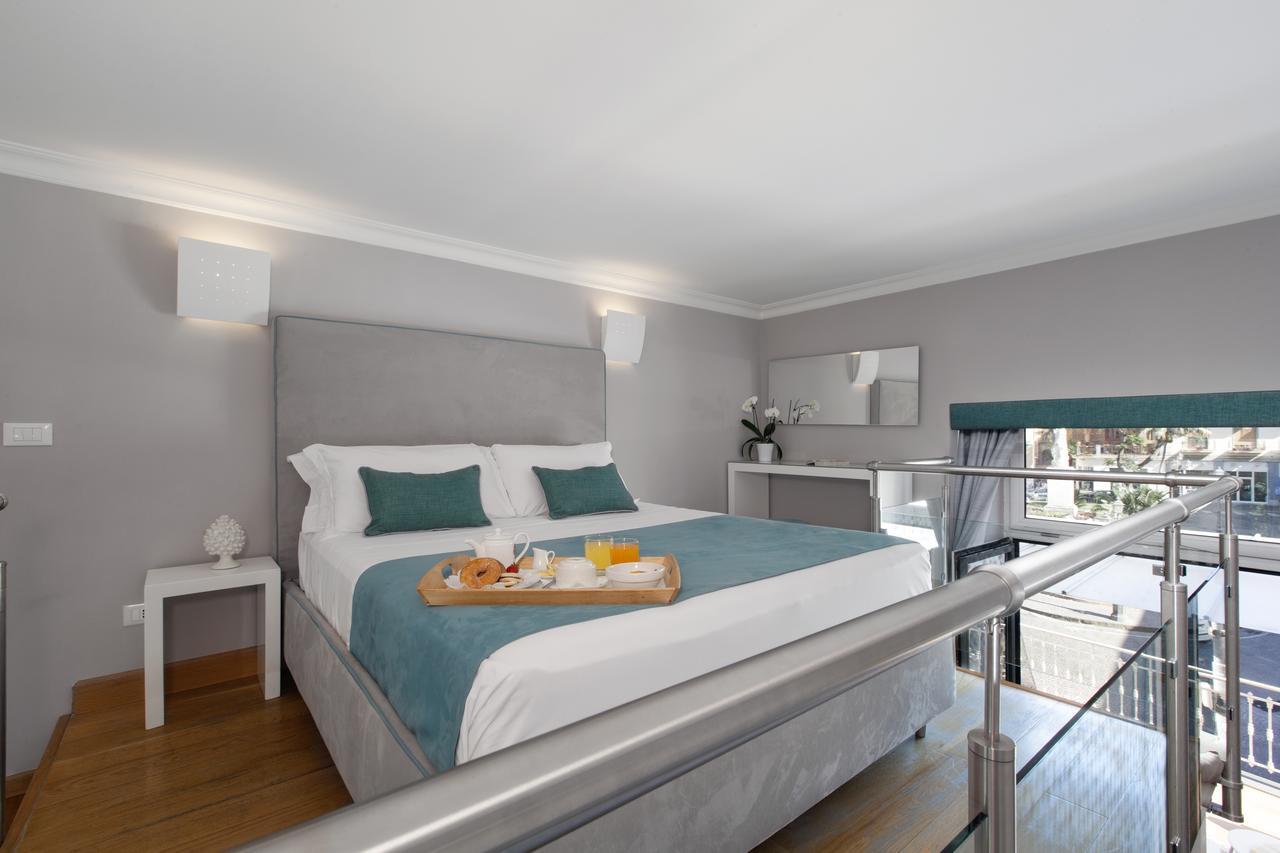 La Piazzetta Guest House ซอร์เรนโต ภายนอก รูปภาพ