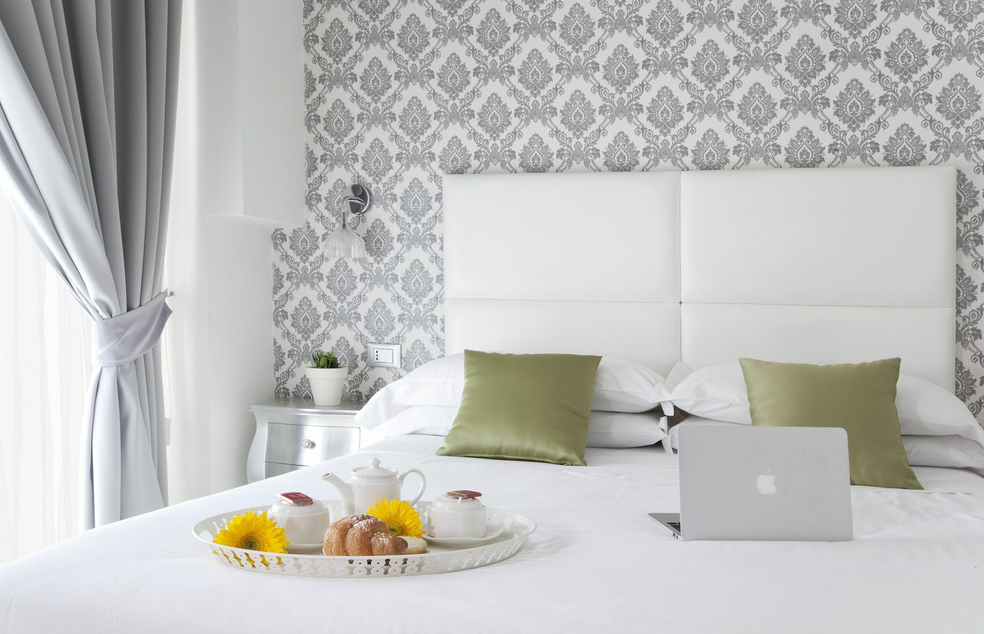 La Piazzetta Guest House ซอร์เรนโต ภายนอก รูปภาพ