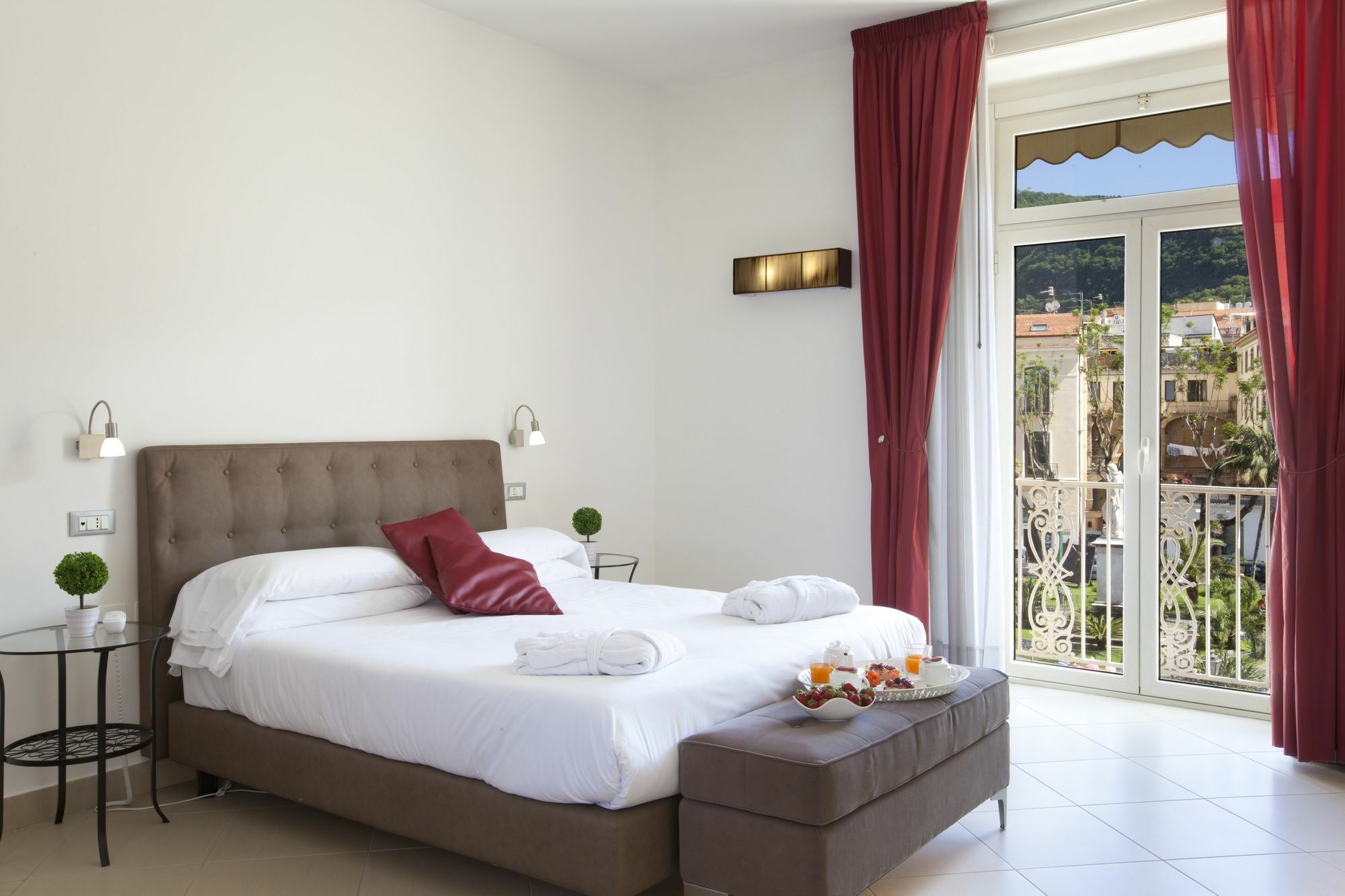 La Piazzetta Guest House ซอร์เรนโต ภายนอก รูปภาพ